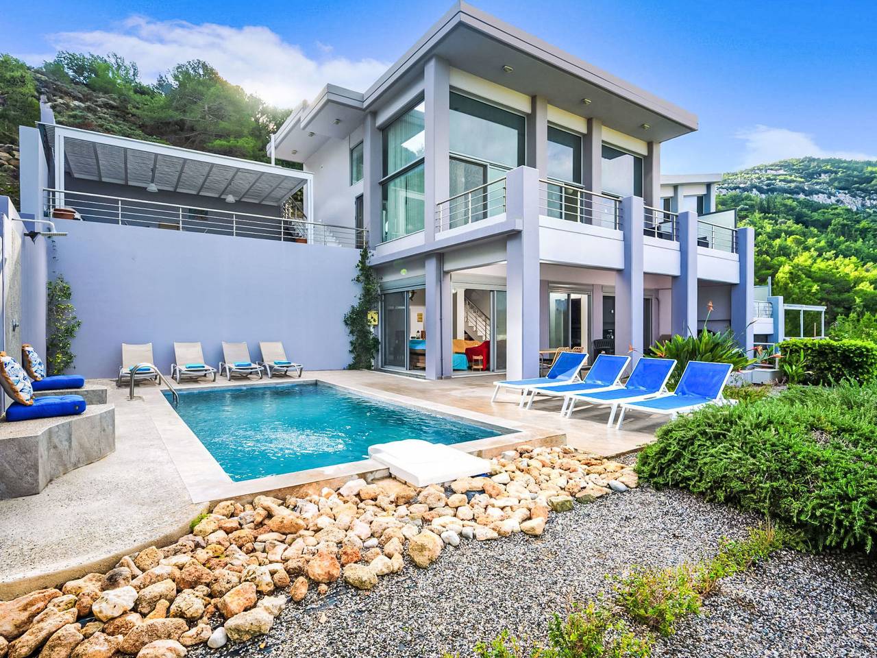 Villa Articiano mit Whirlpool und herrlicher Aussicht in Faliraki, Rodi