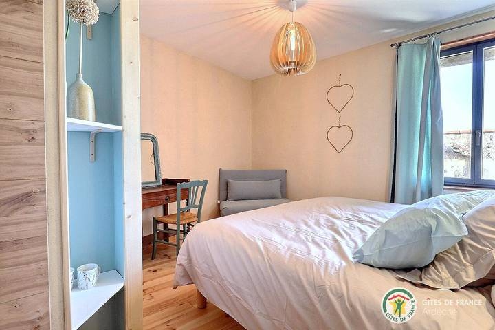 Chambre d’hôte pour 3 personnes, avec jardin dans Privas - 4