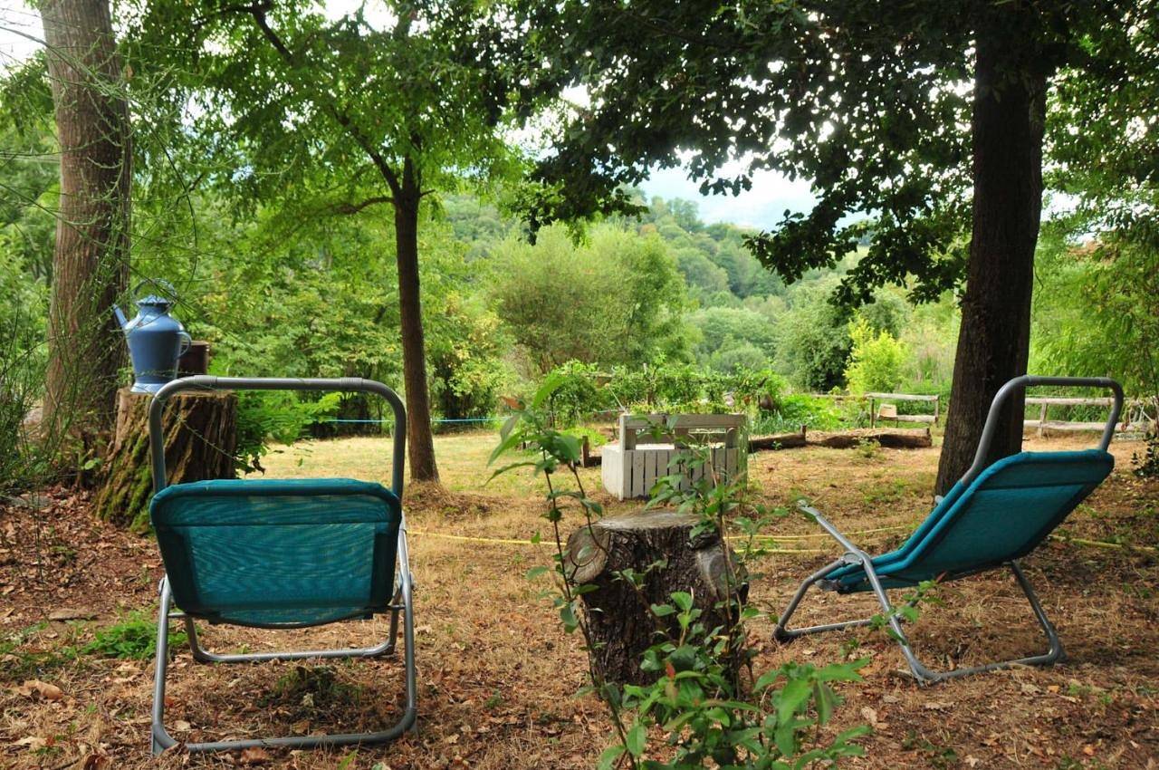 Family Room with Private Bathroom in Saint-Martin-de-Caralp, Parc naturel régional des Pyrénées ariégeoises