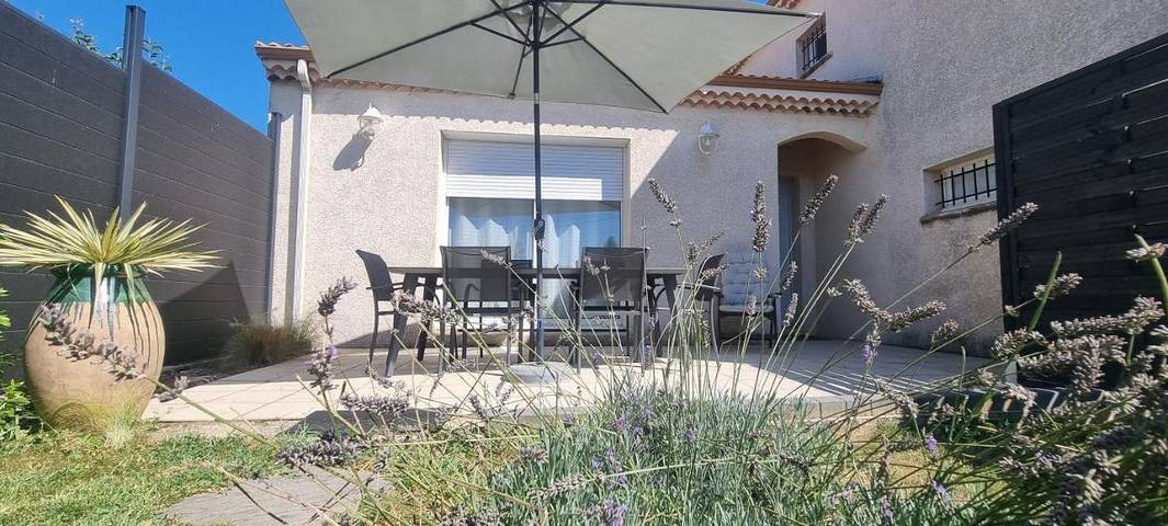 Gîte pour 7 personnes, avec jardin et vue à Eymeux