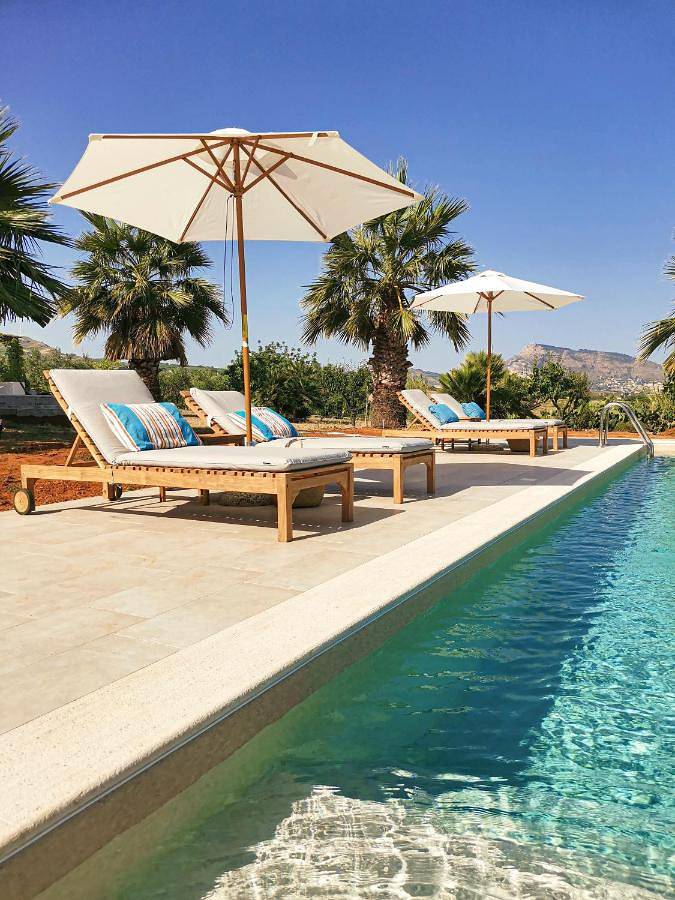 B&b per 3 persone, con piscina e giardino nonché panorama, con animali domestici in Partinico