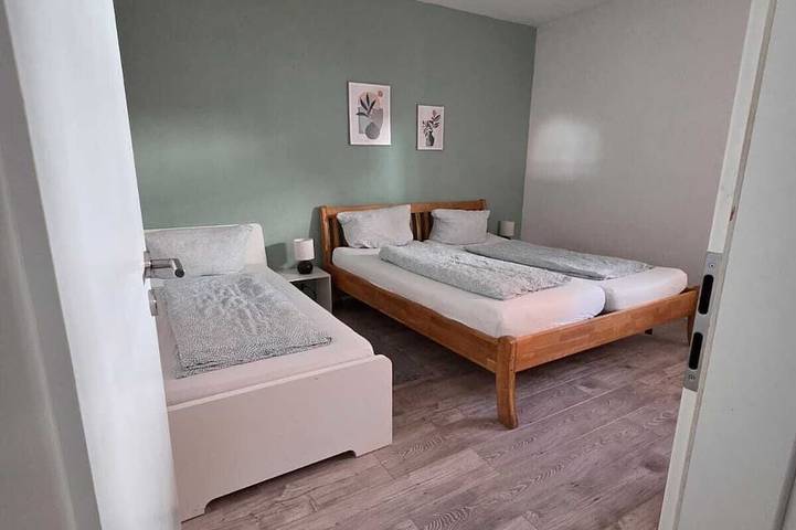 Ganze Wohnung, Ferienwohnung/Monteurwohnung Altes Café in Ahnatal, Landkreis Kassel