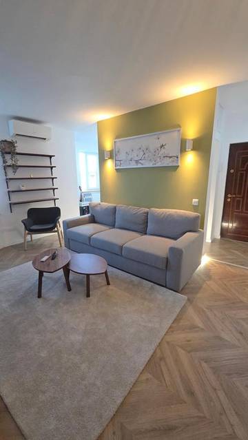 Gîte pour 2 personnes, avec terrasse et vue dans Mangalia