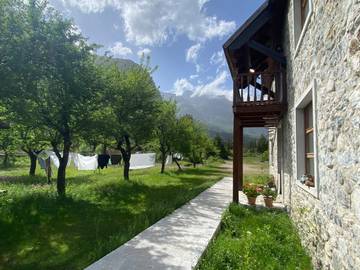 Maison d’hôte pour 4 personnes, avec jardin dans Theth