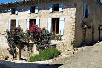 Gîte pour 8 personnes, avec jardin et balcon à Camon