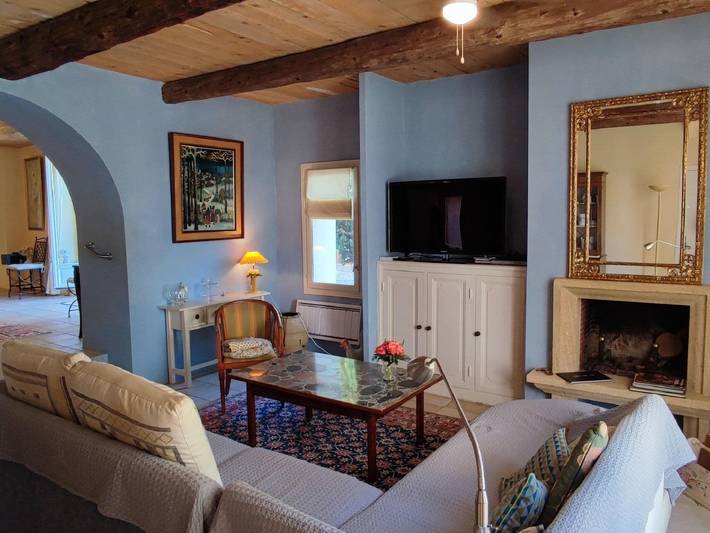 Location de vacances pour 7 personnes, avec jardin ainsi que terrasse et piscine, adapté aux familles à Puisserguier - 2