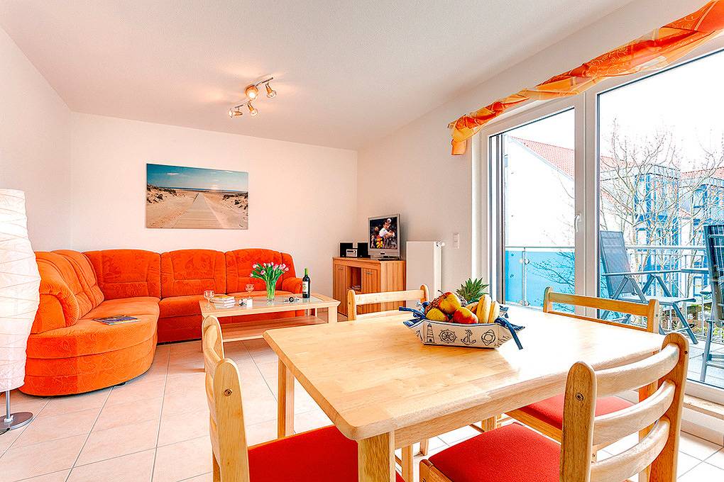 Ganze Ferienwohnung, D 121.021 - Strandhaus Bella Casa in Breege, Rügen