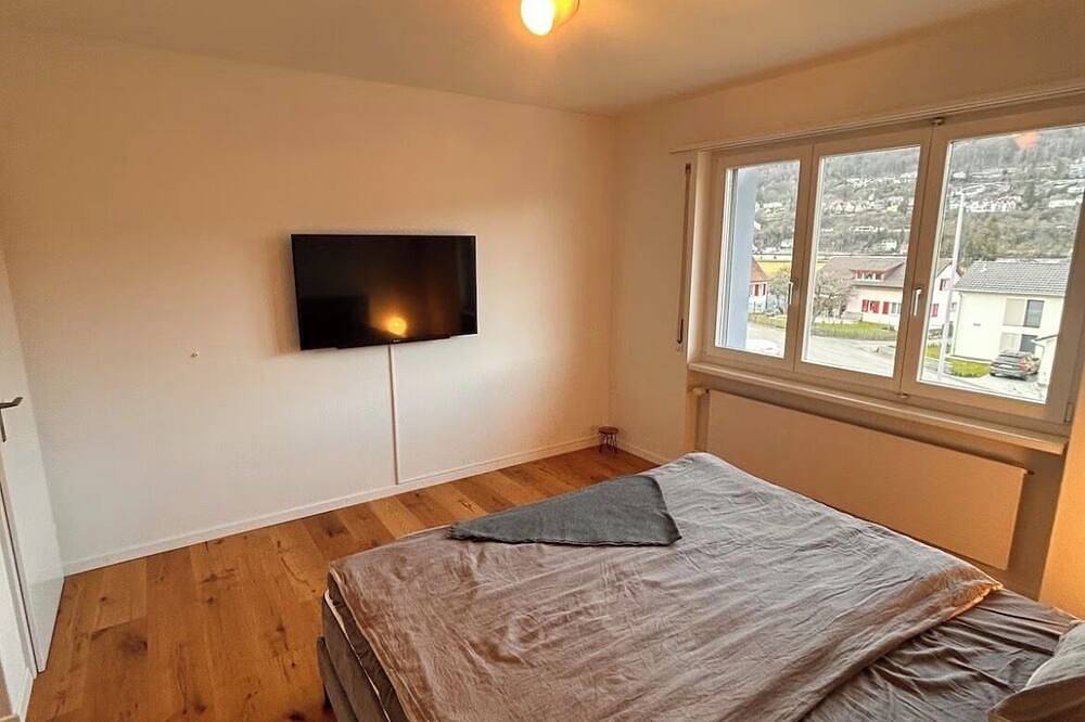 Ganze Wohnung, Kompfotdable Wohnung an der deutschen Grenze in Reuenthal, Full-Reuenthal
