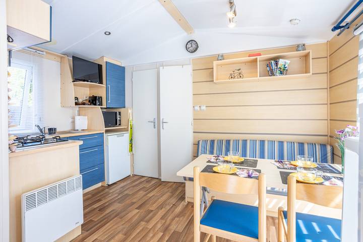 Camping pour 4 personnes, avec bassin pour enfant et jacuzzi en Vendée - 4