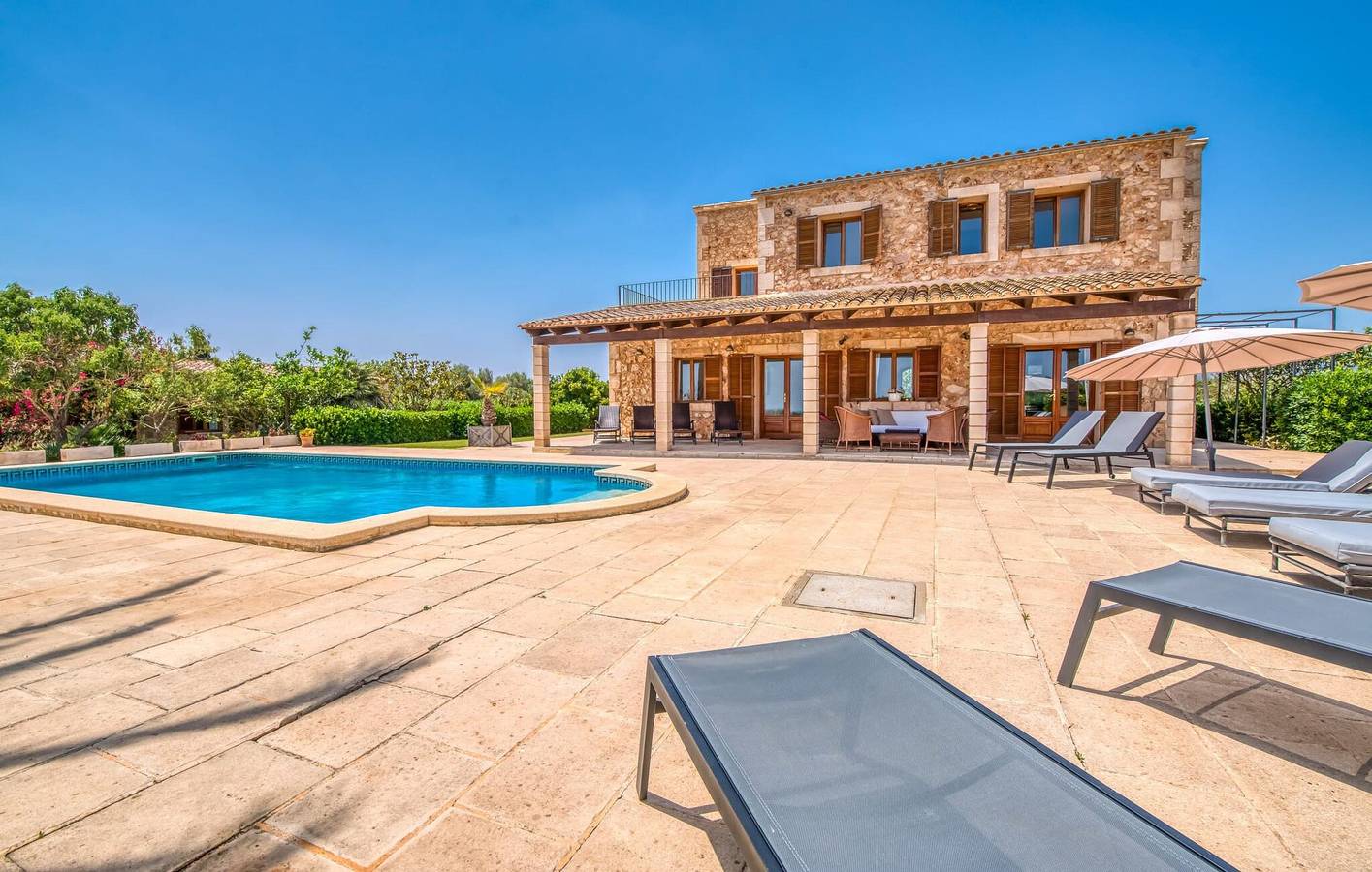 Rückzugsort mit Meerblick, Terrasse, Pool, Grill - 2,5 km zum Strand von s'Illot in Sant Llorenç des Cardassar, Mallorca Osten