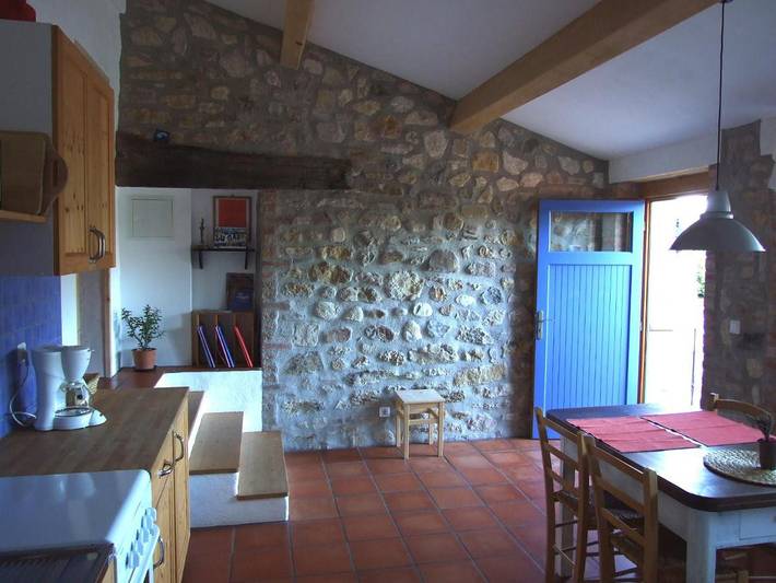 Location de vacances pour 3 personnes, avec jardin et piscine à Saint-Julien-de-Cassagnas - 4