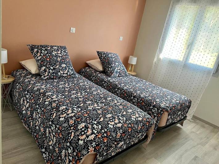 Location de vacances pour 6 personnes, avec vue et terrasse à Saint-Pierre-le-Chastel - 4