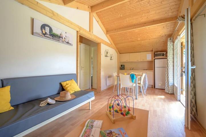 Gîte pour 5 personnes, avec sauna ainsi que bassin pour enfant et jacuzzi à Hauterives - 4