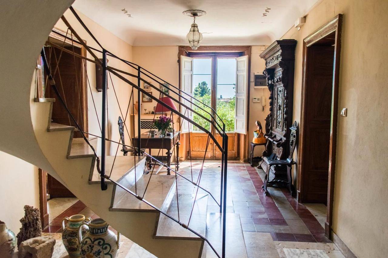 Affascinante Villa Ottocentesca a Caltagirone in Caltagirone, Caltagirone und Umgebung