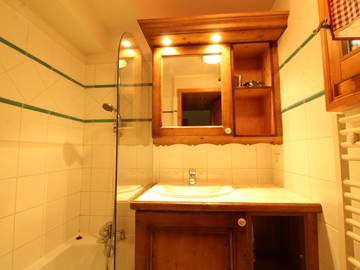 Chalet pour 6 Personnes dans Les Carroz, Grand Massif, Photo 2