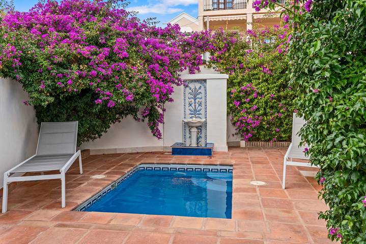 Casa de vacaciones para 8 personas, con jardín y jacuzzi en Benahavís