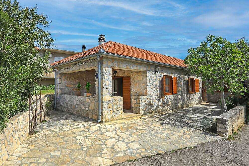 Casa vacanza a Zara a partire da 90€ a notte
