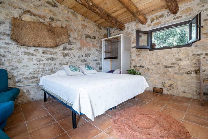 Hel lejlighed, Apartment 'El Mirador Del Cel 3' with Mountain View and Shared Terrace in Forès, Tarragona Provins