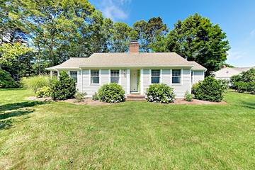 Vacation House for 6 Guests in Barnstable, Cape Cod, Picture 4