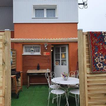 Gîte pour 4 personnes, avec terrasse dans Châtillon-Coligny