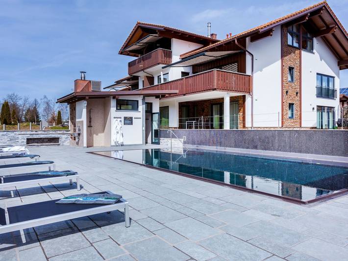 Ferienwohnung für 3 Personen, mit Pool und Seeblick in Roßhaupten - 2