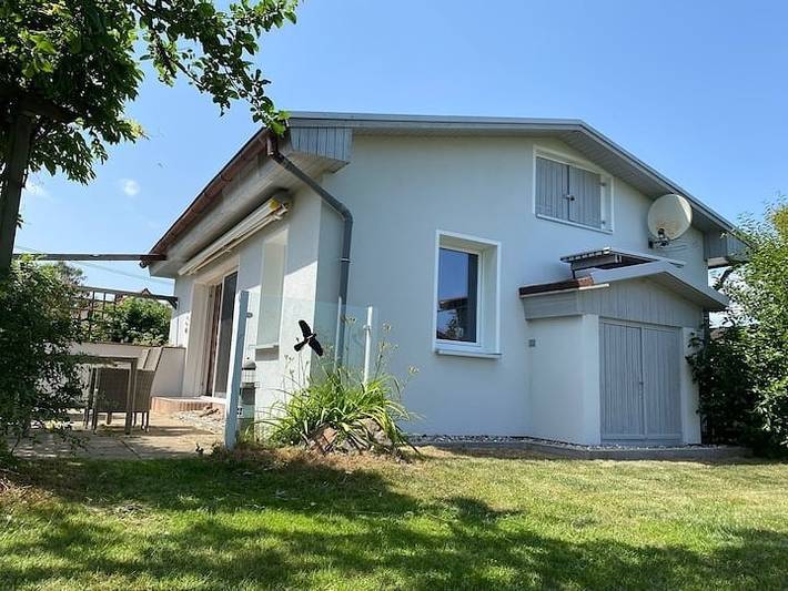 Ferienhaus für 4 Personen, mit Terrasse und Garten, mit Haustier