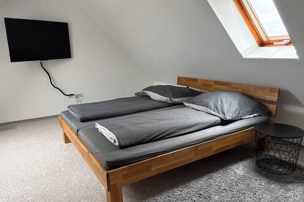Ganze Wohnung, Ferienwohnung Aischgrund – 75 m² | Nähe Nürnberg, Bamberg & Steigerwald in Lonnerstadt, Steigerwald
