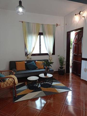 Gîte pour 2 personnes, avec terrasse à Pamandzi