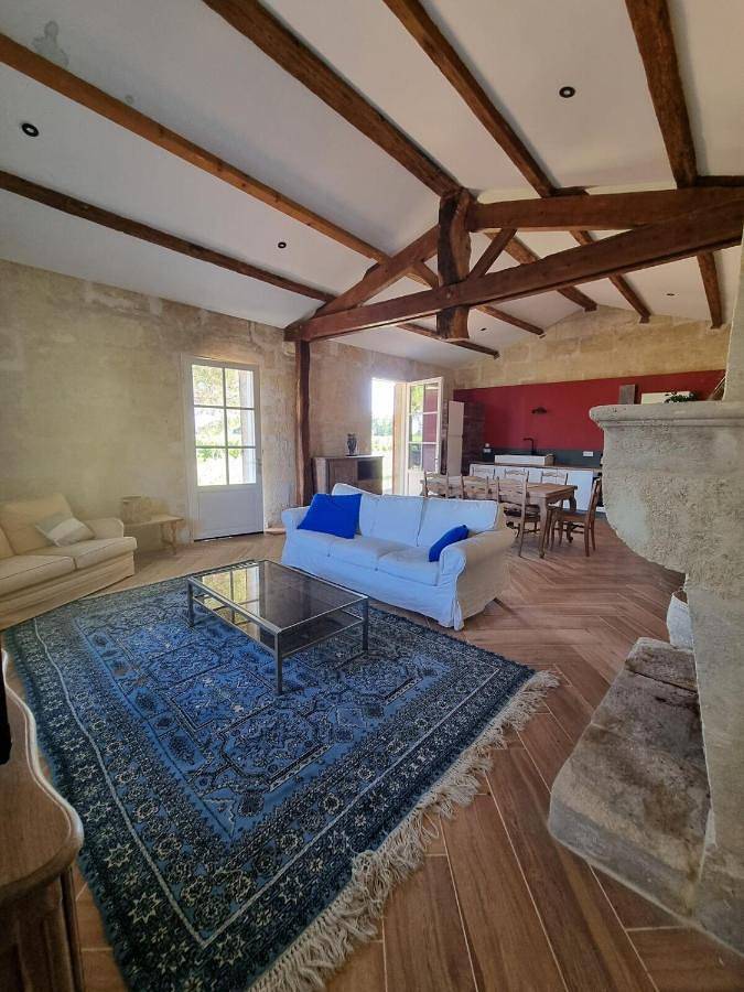 Gîte pour 4 personnes, animaux acceptés à Ambès