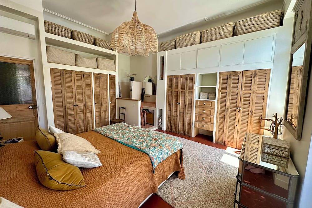 Ganze Wohnung, Divine Idylle Luxe 3 Chambres, Terrasse 130m2, Jacuzzi , Plein Centre D'aix in Aix-en-Provence, Mittelmeerküste (Frankreich)