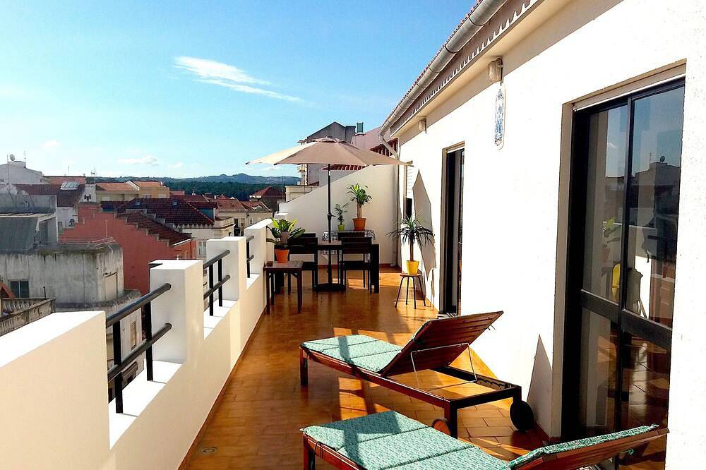 Ganze Wohnung, Penthouse-Wohnung im Stadtzentrum in Caldas da Rainha, Leiria District