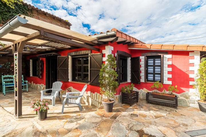 Casa rural para 3 personas, con jardín en Cantabria