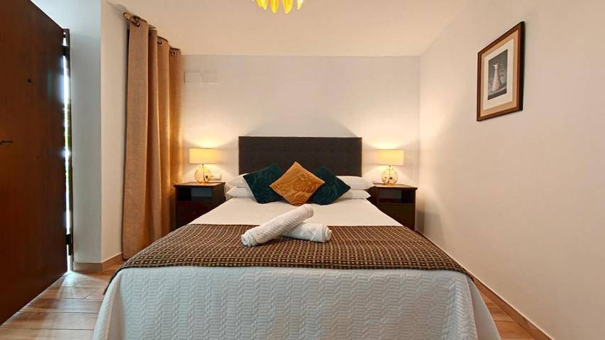 Casa rural para 2 personas, con Terraza y Vistas en Zahara de la Sierra - 3