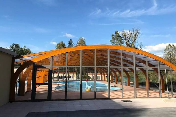 Gîte pour 5 personnes, avec Terrasse à Pont-de-Poitte - 4