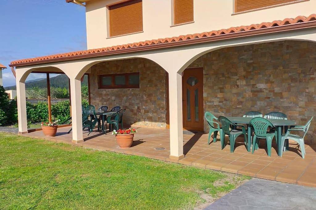 Casa Arealba Casa con piscina muy cerca de las playas de San Xurxo y Doniños in Ferrol, Costa de Galicia