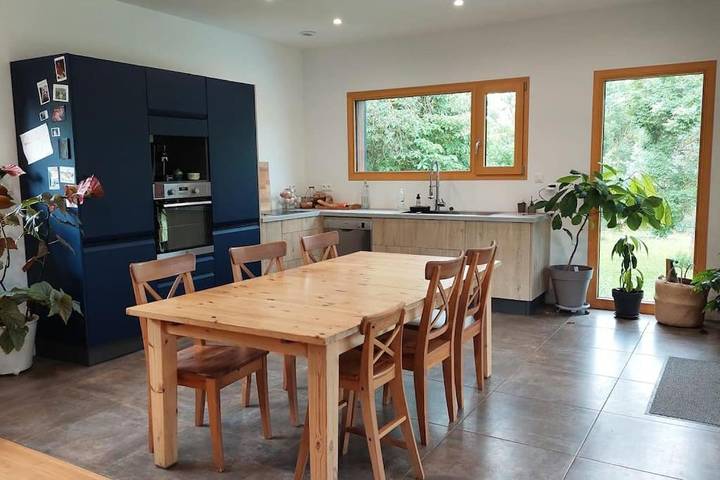 Location de vacances pour 6 personnes, avec vue ainsi que piscine et jardin à Saint-Paul-le-Jeune - 3