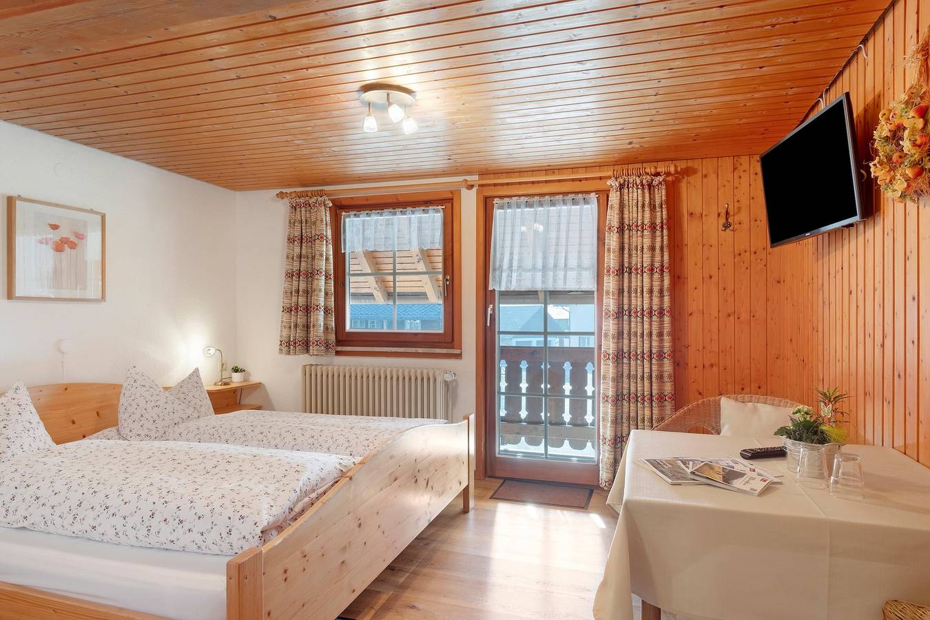 Double Room 2 with Balcony and Valley View in Langenordnach (Titisee-Neustadt), Titisee-Neustadt