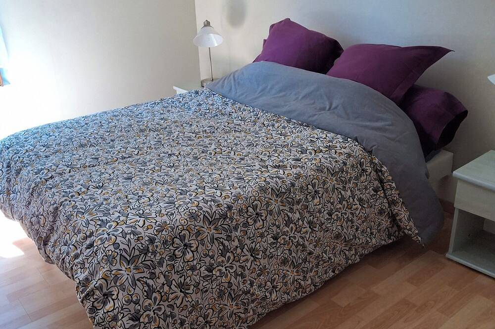 La Maison D' Emmie 83m2 with Wi-Fi in Valréas, Enclave de Valreas