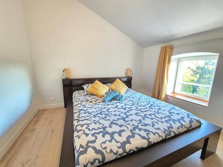 Gîte pour 12 personnes dans Ludesse - 3