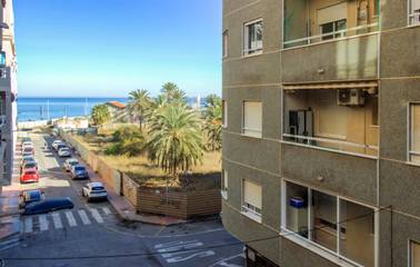Holiday Apartment for 6 People in Torrevieja Centre, Torrevieja, Photo 1
