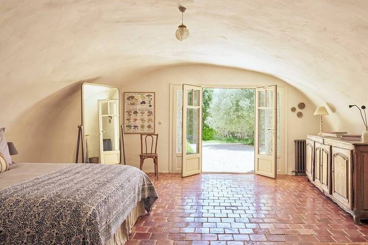 Location de vacances pour 12 personnes, avec jardin et terrasse à La Bruguière - 2