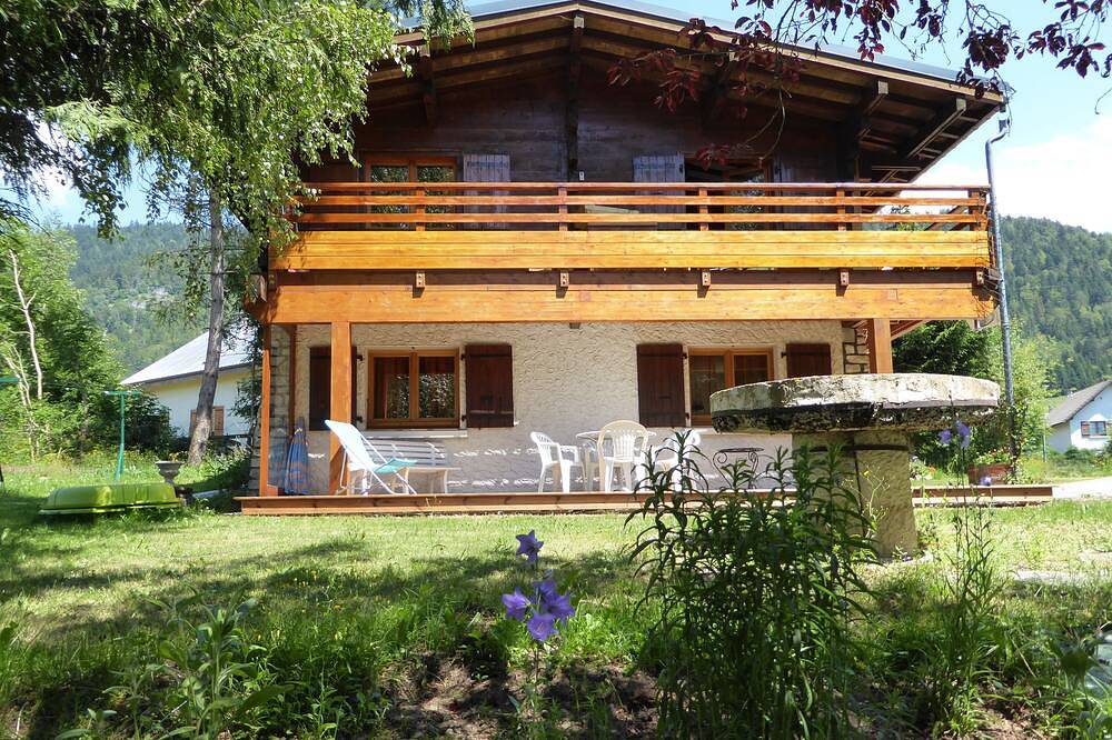 Chalet A Autrans, Vercors, 4 Personnes maximum. 1 animal accepté in Autrans-Méaudre-en-Vercors, Parc naturel régional du Vercors