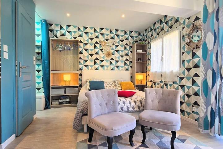 Gîte pour 3 personnes, avec Terrasse et Jardin à Saint-Illiers-la-Ville - 2