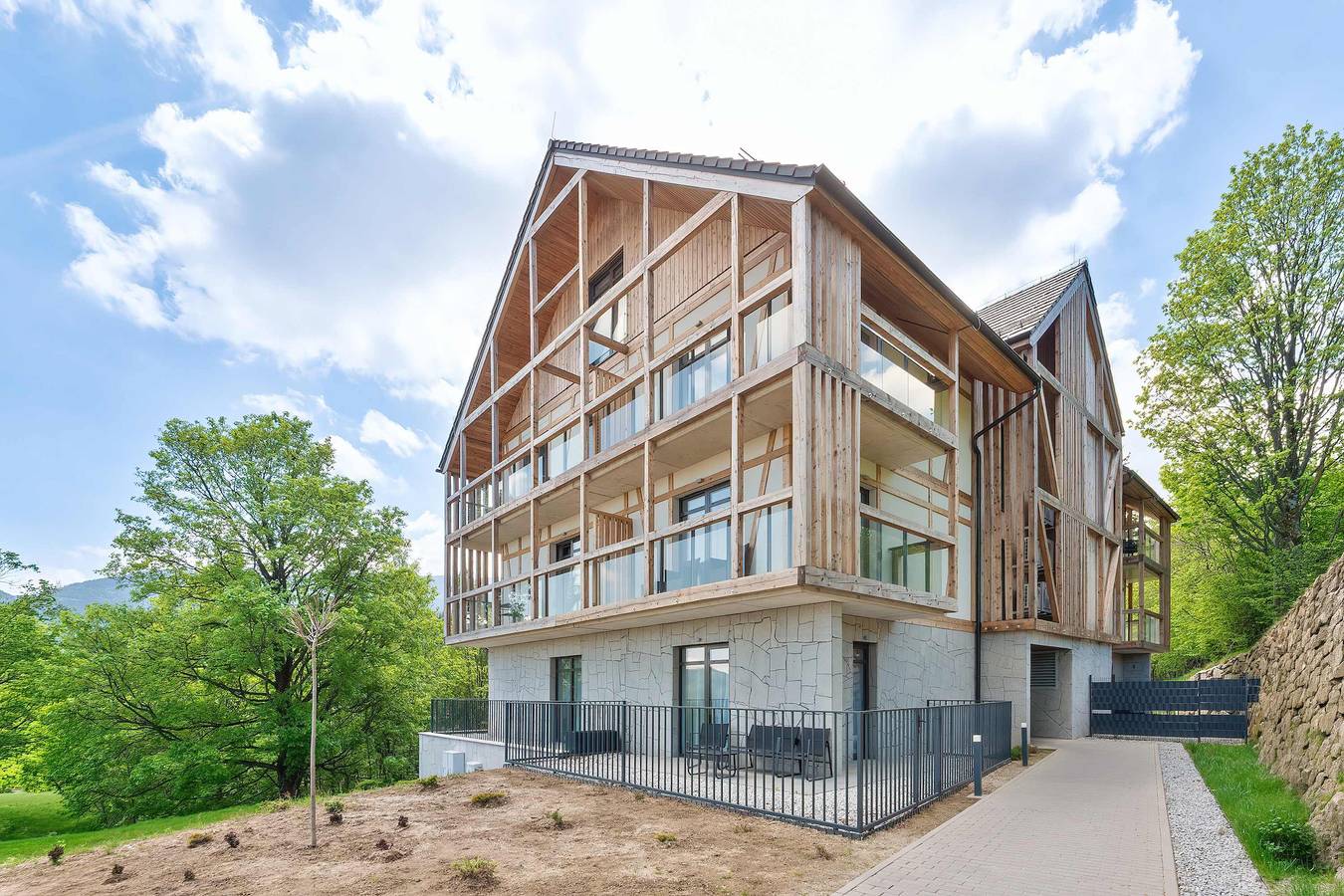 Ganze Wohnung, Comfortable Apartment with a Balcony | Parking in Karpacz, Sudeten (Polen)
