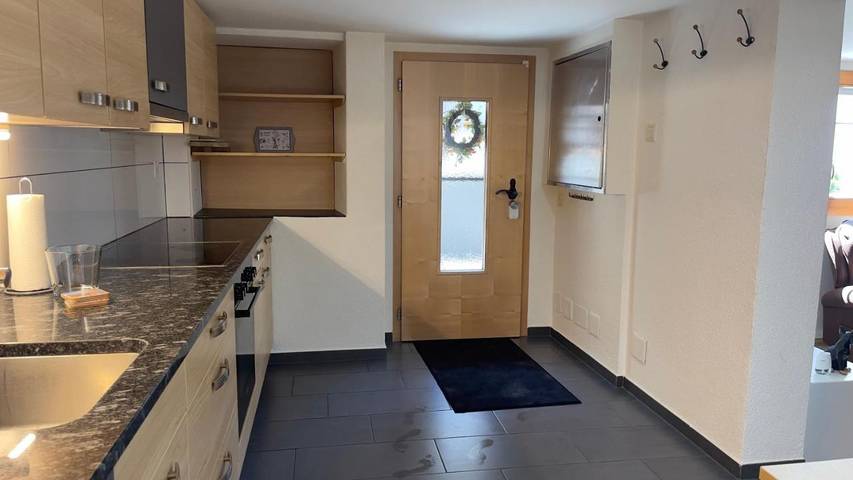 Ferienwohnung für 4 Personen, mit Balkon und Terrasse sowie Ausblick in Randa - 2