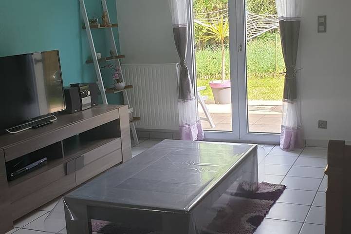 Casa de vacaciones para 6 personas, con terraza y jardín - 1