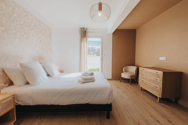 Location de vacances pour 10 personnes, avec Terrasse et Jardin dans Portsall - 2
