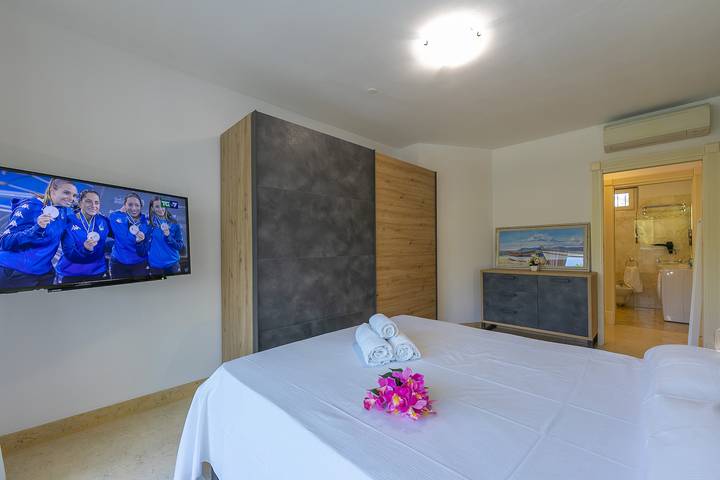 Gîte pour 4 personnes, avec balcon et piscine, adapté aux familles à Desenzano del Garda - 4