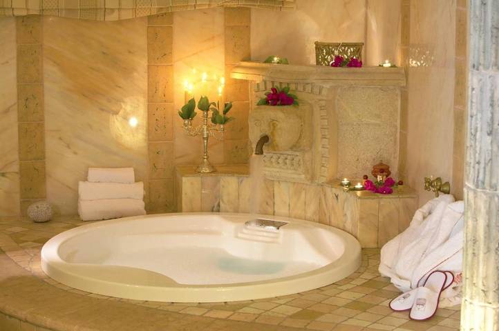 Ferienanlage für 3 Personen, mit Garten und Sauna sowie Pool und Whirlpool auf Sizilien - 4