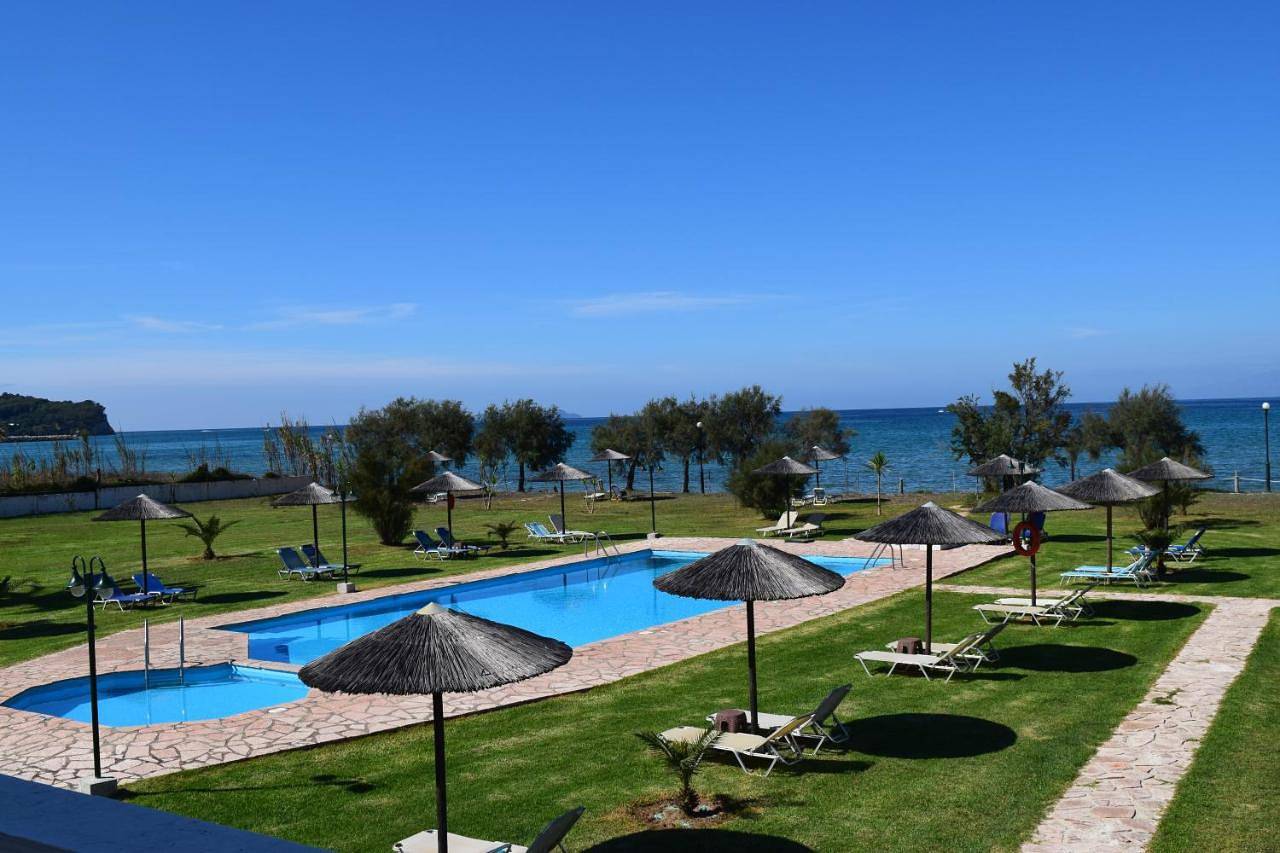 S&C Kosmos Beach Resort in Κέρκυρα
